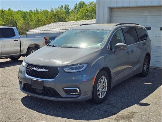 2022 Chrysler Pacifica Touring L in Boone, NC - Friendship Nissan of Boone